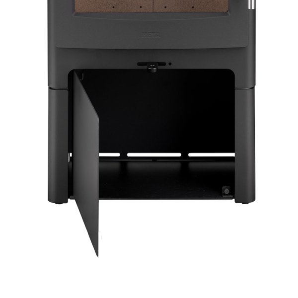 Braskamin Ambition 8 är en liten, snygg och effektiv braskamin som med sin fina och moderna design
