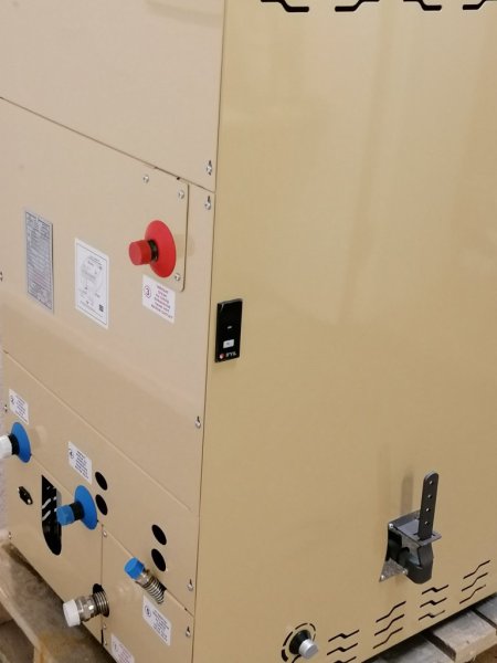 Vattenmantlad kamin Roaster är en prisvärd och effektiv vattenmantlad kamin för central uppvärmning, varmvattenförsörjning