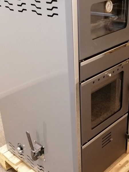Vattenmantlad kamin Roaster är en prisvärd och effektiv vattenmantlad kamin för central uppvärmning, varmvattenförsörjning